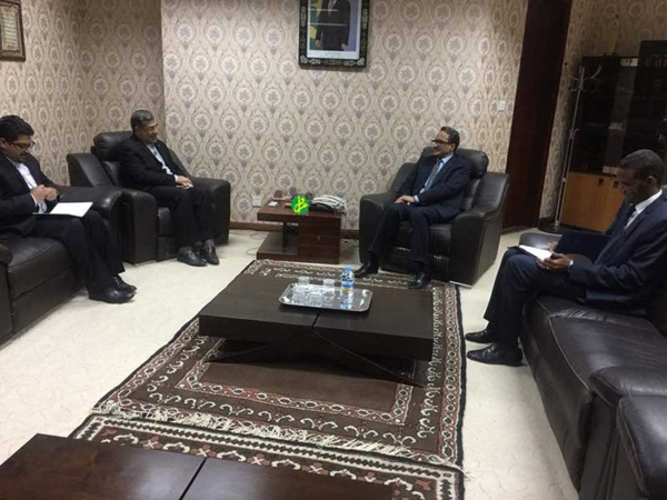 Le ministre des affaires étrangères reçoit l’ambassadeur d’Iran Le ministre des affaires étrangères reçoit l’ambassadeur d’Iran