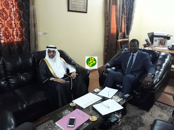 Le ministre de l’environnement reçoit l’ambassadeur saoudien Le ministre de l’environnement reçoit l’ambassadeur saoudien