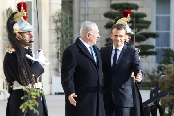 Netanyahu accuse l'Europe "d'hypocrisie" avant sa visite à Paris