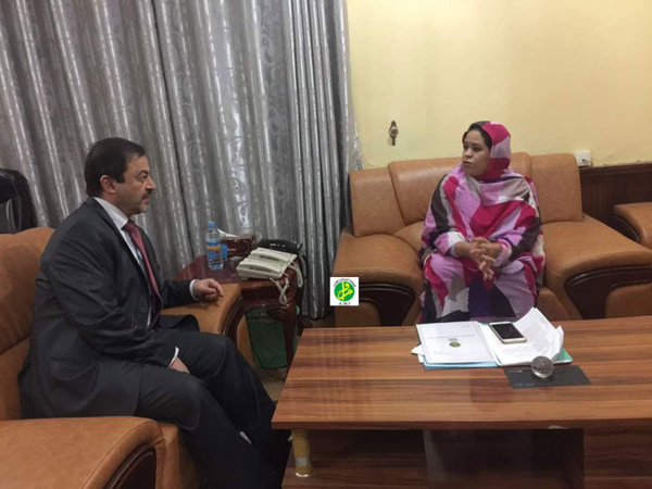 La commissaire à la sécurité alimentaire reçoit le représentant du Haut -Commissariat aux Réfugiés La commissaire à la sécurité alimentaire reçoit le représentant du Haut -Commissariat aux Réfugiés