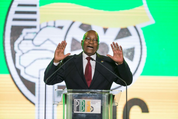 Afrique du Sud: Zuma quitte la tête de l'ANC en déplorant son déclin Afrique du Sud: Zuma quitte la tête de l'ANC en déplorant son déclin