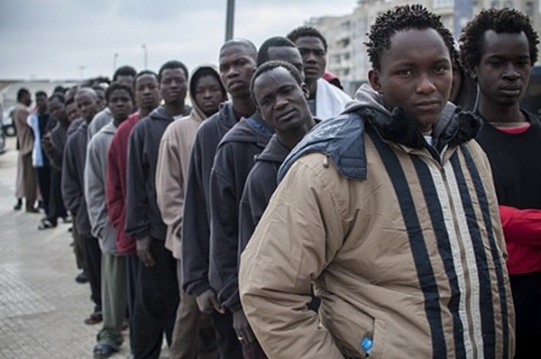 Près de 5.000 migrants illégaux expulsés par la Mauritanie en 2017 Près de 5.000 migrants illégaux expulsés par la Mauritanie en 2017