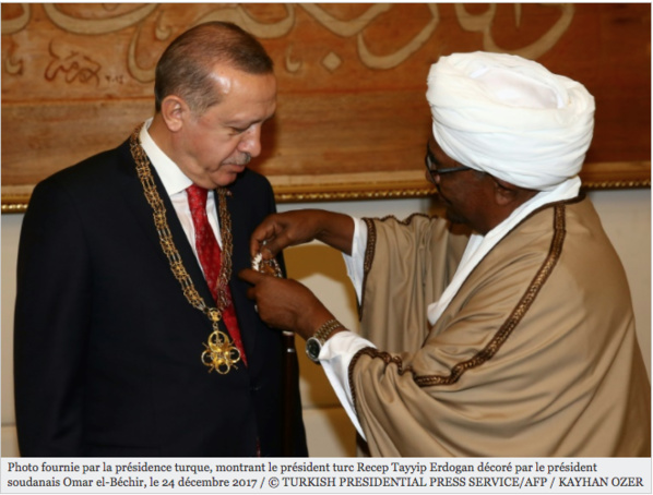 Première visite d'Erdogan au Soudan, signature d'accords commerciaux et militaires