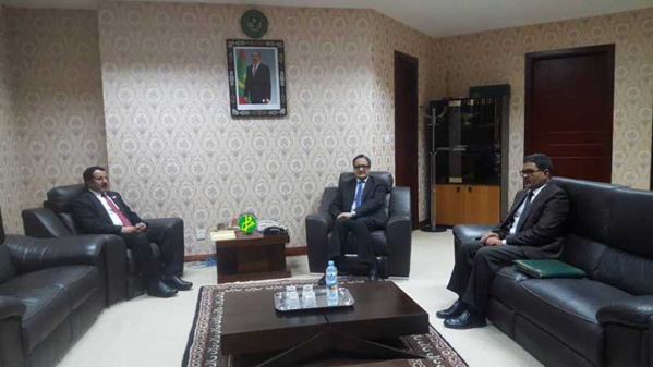 Le ministre des affaires étrangères et de la coopération reçoit l’ambassadeur du Yémen Le ministre des affaires étrangères et de la coopération reçoit l’ambassadeur du Yémen