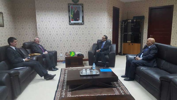 Le ministre des affaires étrangères et de la coopération reçoit l’ambassadeur de France Le ministre des affaires étrangères et de la coopération reçoit l’ambassadeur de France