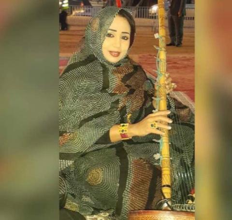La DIVA de la chanson mauritanienne Mouna Mint Dendenni organise un Diner de Gala à Nouakchott