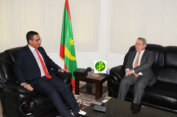 Le ministre du Pétrole reçoit l’ambassadeur de France Le ministre du Pétrole reçoit l’ambassadeur de France