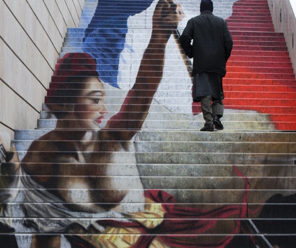 Tariq Ramadan, Mennel, Diallo, ou le racisme islamophobe à la française Tariq Ramadan, Mennel, Diallo, ou le racisme islamophobe à la française