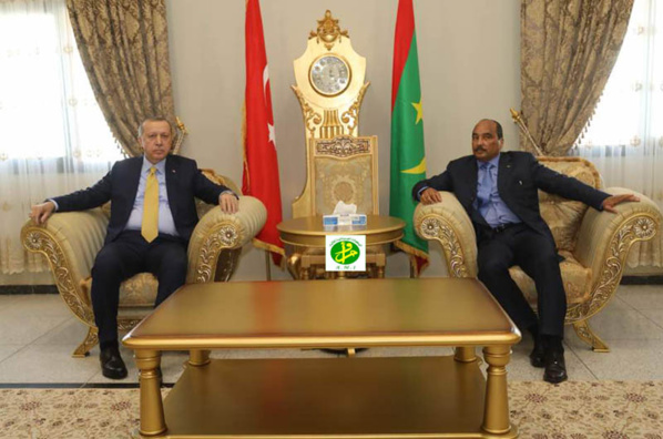 Le Président de la République s’entretient, en tête-à-tête, avec son homologue turc Le Président de la République s’entretient, en tête-à-tête, avec son homologue turc