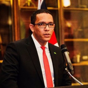 Départ du ministre de l’énergie et des mines se rend à Houston