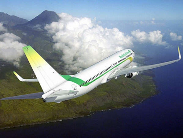 Le premier vol touristique de Mauritanie Airlines atterrit à Atar Le premier vol touristique de Mauritanie Airlines atterrit à Atar