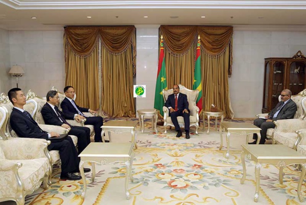 Le Président de la République reçoit le ministre adjoint chinois des Affaires étrangères Le Président de la République reçoit le ministre adjoint chinois des Affaires étrangères