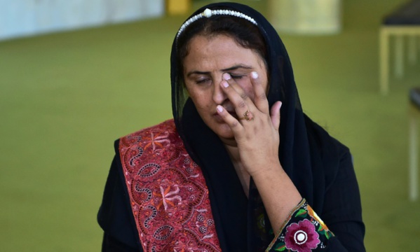 Pakistan: 10 hommes arrêtés pour avoir ordonné un viol de représailles