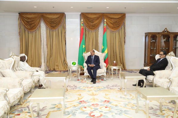 Le Président de la République reçoit le ministre gambien des Affaires étrangères Le Président de la République reçoit le ministre gambien des Affaires étrangères