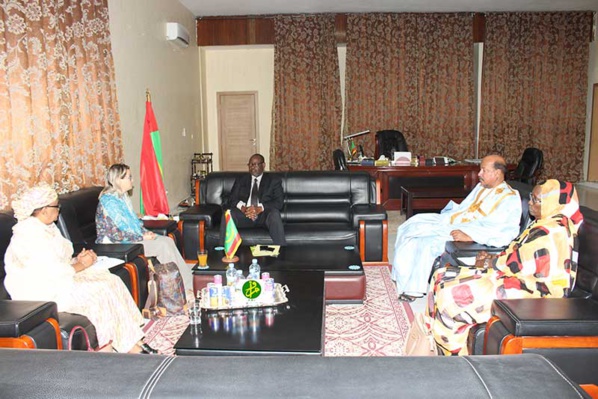 Le président de l’assemblée nationale reçoit la représentante du bureau du Haut-Commissariat aux Droits de l’Homme Le président de l’assemblée nationale reçoit la représentante du bureau du Haut-Commissariat aux Droits de l’Homme