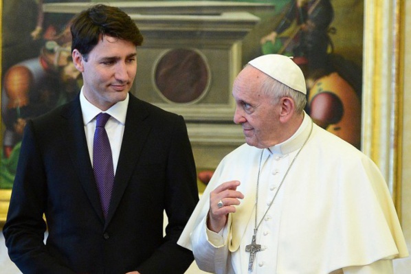 Trudeau "déçu" de l'absence d'excuses du pape aux autochtones Trudeau "déçu" de l'absence d'excuses du pape aux autochtones