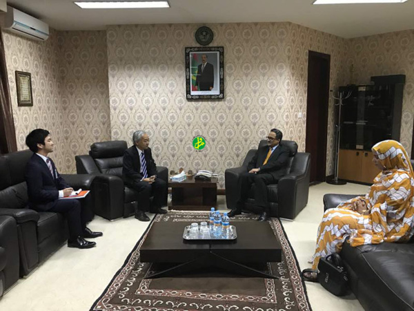 Le ministre des affaires étrangères reçoit le représentant du Japon pour la paix et la sécurité internationales Le ministre des affaires étrangères reçoit le représentant du Japon pour la paix et la sécurité internationales