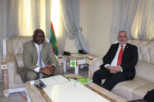 Le ministre de l’Enseignement supérieur reçoit le Représentant de la Banque mondiale Le ministre de l’Enseignement supérieur reçoit le Représentant de la Banque mondiale