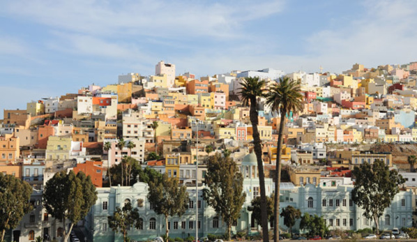 Question du député Ould Bebana à propos de 50 villas achetées à Las Palmas Question du député Ould Bebana à propos de 50 villas achetées à Las Palmas