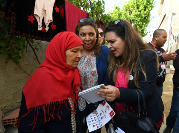 Les femmes "peuvent agir": en Tunisie, le renouvellement passe par la parité Les femmes "peuvent agir": en Tunisie, le renouvellement passe par la parité