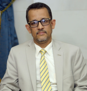 Le ministre de l’hydraulique et de l'assainissement se rend au Koweït