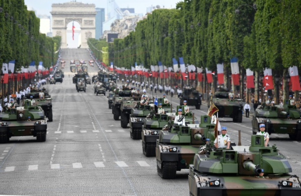Dépenses militaires: la France rétrograde en 6ème place, derrière l'Inde