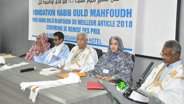 La fondation des amis de Habib Ould Mahfoudh organise une cérémonie de remise des prix aux lauréats du concours sur le meilleur article pour l'année 2018 en arabe et en français La fondation des amis de Habib Ould Mahfoudh organise une cérémonie de remise des prix aux lauréats du concours sur le meilleur article pour l'année 2018 en arabe et en français