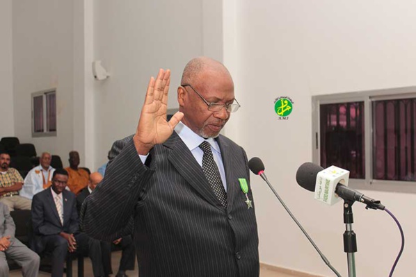 Le secrétaire général de la commission électorale nationale indépendante prête serment Le secrétaire général de la commission électorale nationale indépendante prête serment