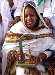Mariem Mint Cheikh toujours détenue par la police Mariem Mint Cheikh toujours détenue par la police