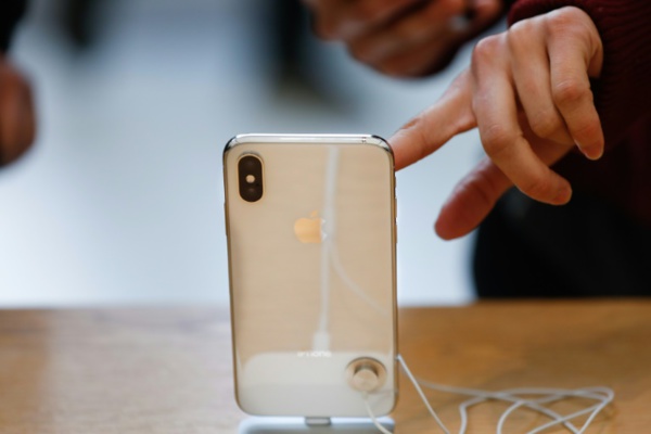Samsung vs Apple: combien valent les bords arrondis de l'iPhone?