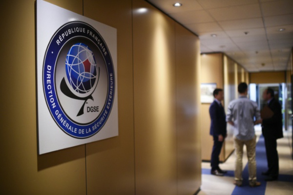 Deux ex-agents secrets français soupçonnés de trahison, peut-être au profit de Pékin Deux ex-agents secrets français soupçonnés de trahison, peut-être au profit de Pékin