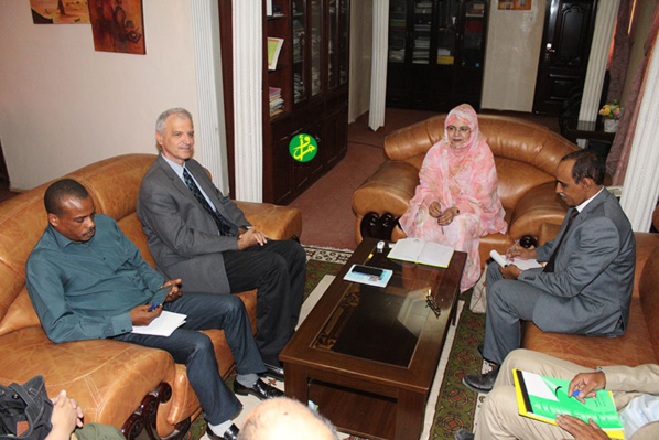 La ministre des affaires sociales s’entretient avec le représentant de l’Unicef La ministre des affaires sociales s’entretient avec le représentant de l’Unicef