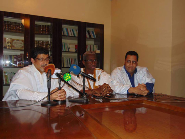 Démarrage des opérations d'implantation des structures de base de l'Union pour la République Démarrage des opérations d'implantation des structures de base de l'Union pour la République