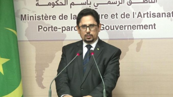 Birame met de l’arabe dans son zrig et trahit les activistes négro-mauritaniens Birame met de l’arabe dans son zrig et trahit les activistes négro-mauritaniens