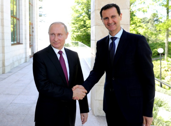 Bachar al-Assad nie que Moscou tire les ficelles en Syrie Bachar al-Assad nie que Moscou tire les ficelles en Syrie