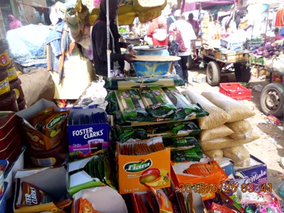 Multiplication des points de vente de fruits et de pain à Nouakchott : L’informel engendre le désordre