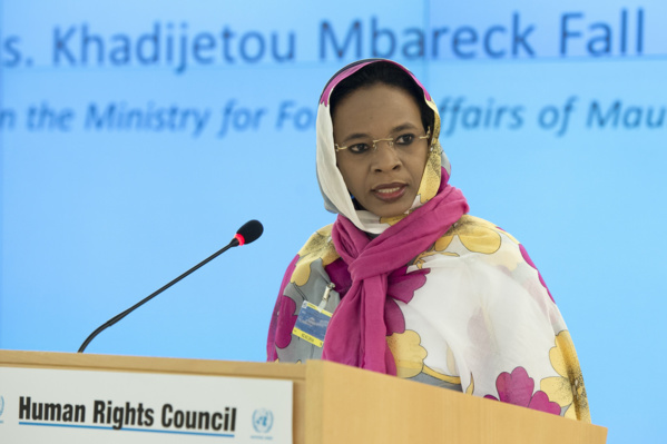 Biographie de la nouvelle ministre du commerce, du tourisme et de l'industrie Biographie de la nouvelle ministre du commerce, du tourisme et de l'industrie