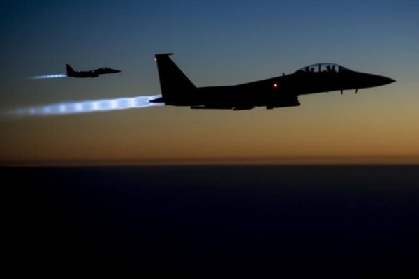 Syrie: frappes de la coalition menée par les Etats-Unis contre des positions du régime