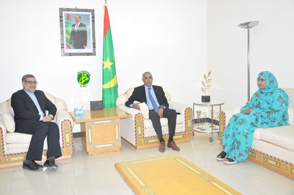 Le Premier ministre reçoit l’ambassadeur d’Iran Le Premier ministre reçoit l’ambassadeur d’Iran