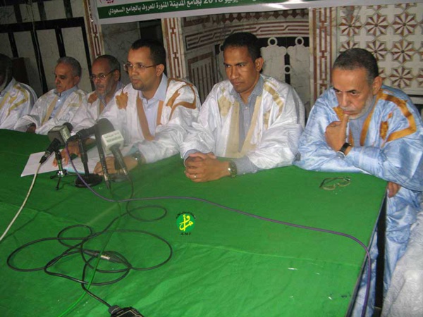 Lancement de nouveaux programmes pour la Radio coran et la chaîne Mahadra Lancement de nouveaux programmes pour la Radio coran et la chaîne Mahadra