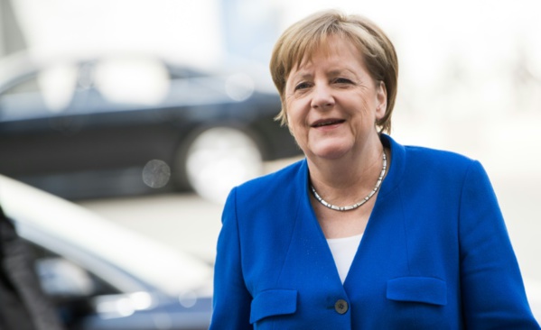 Allemagne: l'accord de Merkel sur les migrants déjà critiqué Allemagne: l'accord de Merkel sur les migrants déjà critiqué