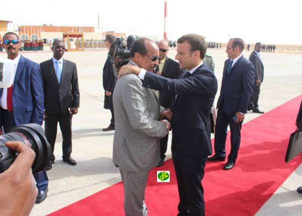 Le président français quitte Nouakchott au terme d'une visite de travail et d'amitié en Mauritanie Le président français quitte Nouakchott au terme d'une visite de travail et d'amitié en Mauritanie