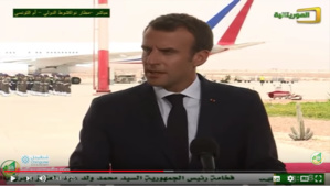 Passé inaperçu : Aziz enterre Oumtounsi et Macron accompagne le clou... Passé inaperçu : Aziz enterre Oumtounsi et Macron accompagne le clou...