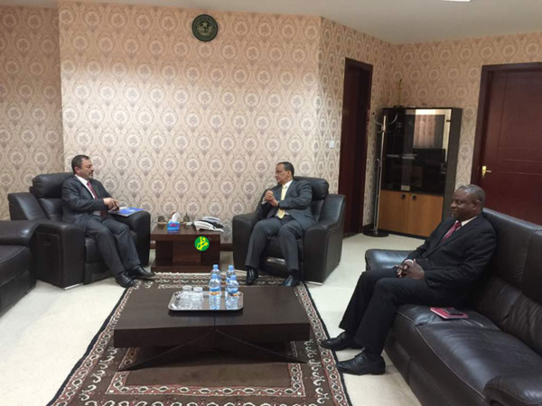 Le ministre des Affaires étrangères reçoit le Représentant de l’UNHCR Le ministre des Affaires étrangères reçoit le Représentant de l’UNHCR