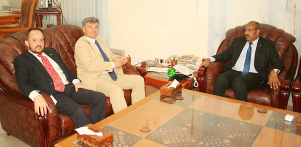 Le ministre de l’intérieur s’entretient avec le chef de la délégation de l’Union Européenne Le ministre de l’intérieur s’entretient avec le chef de la délégation de l’Union Européenne