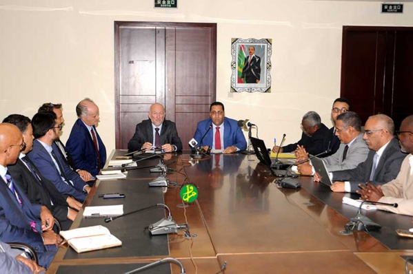 Tenue de la rencontre périodique entre la Mauritanie et les Partenaires Techniques et Financiers Tenue de la rencontre périodique entre la Mauritanie et les Partenaires Techniques et Financiers