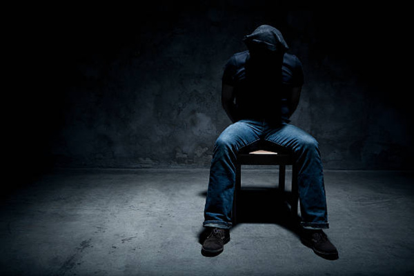 Le fils du maire de F’Dérick enlevé téléphone aux siens Le fils du maire de F’Dérick enlevé téléphone aux siens