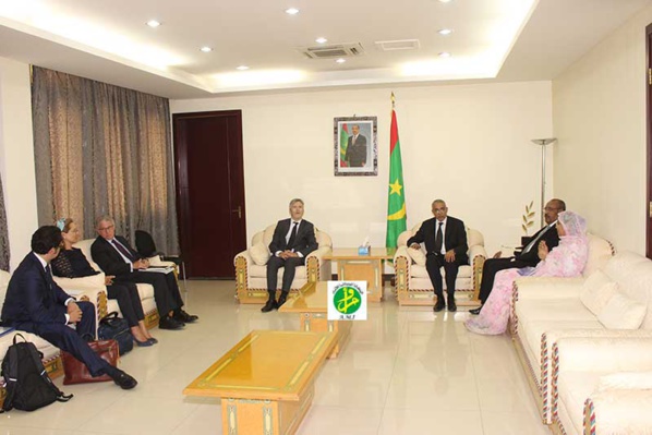 Le Premier ministre reçoit le ministre espagnol de l’Intérieur Le Premier ministre reçoit le ministre espagnol de l’Intérieur