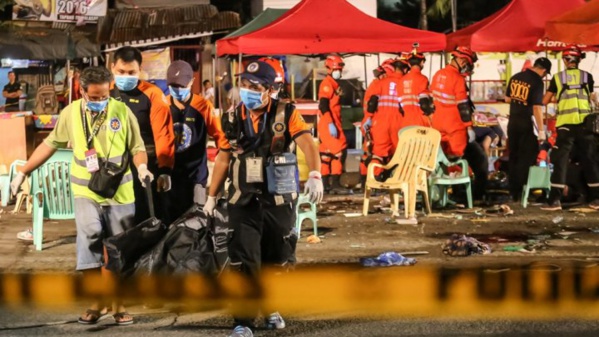 Dix morts dans un attentat dans le sud des Philippines Dix morts dans un attentat dans le sud des Philippines