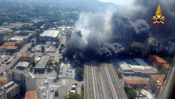 Explosion d'un camion-citerne à Bologne: un mort et 68 blessés